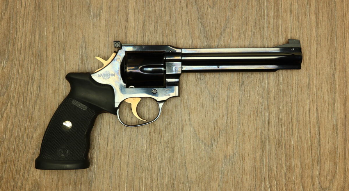 MR 73 Sport 6"