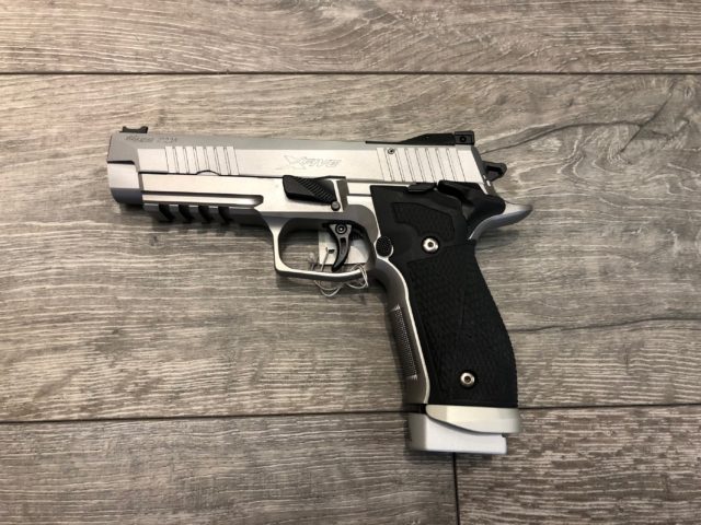 P226 X-Five FS Stainless