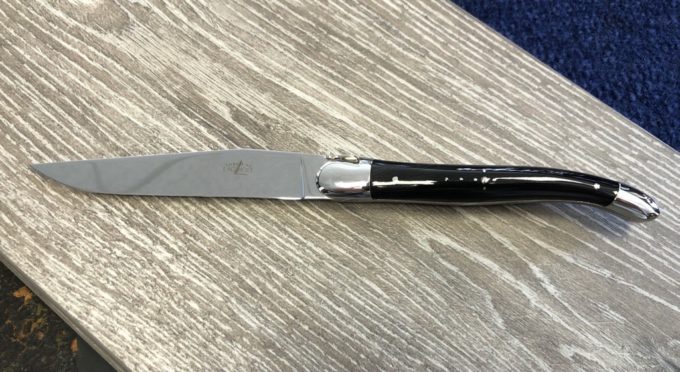 Knife Table Tradition Corne Foncée Brillant