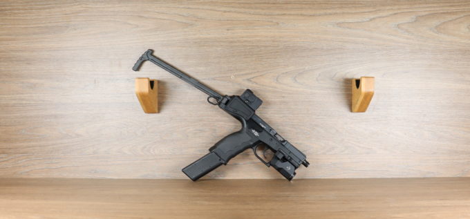 USW-A1 Aimpoint ACRO / APL / 3 magazines - 17/19/30 / holster G