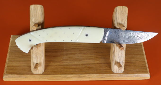 Couteau INUIT gris lame damas