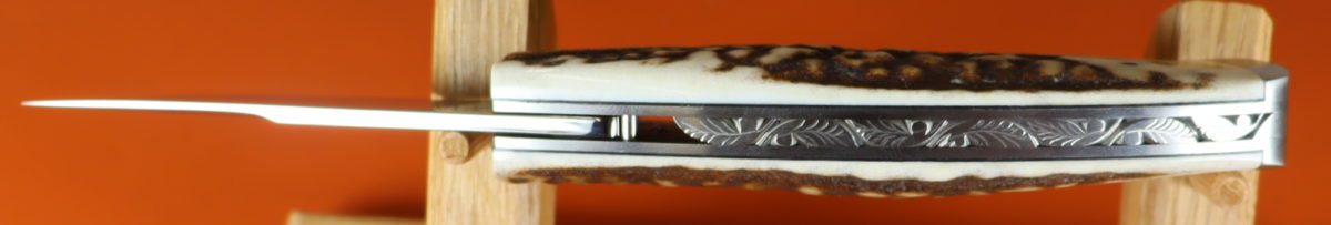 Couteau manche bois de cerf