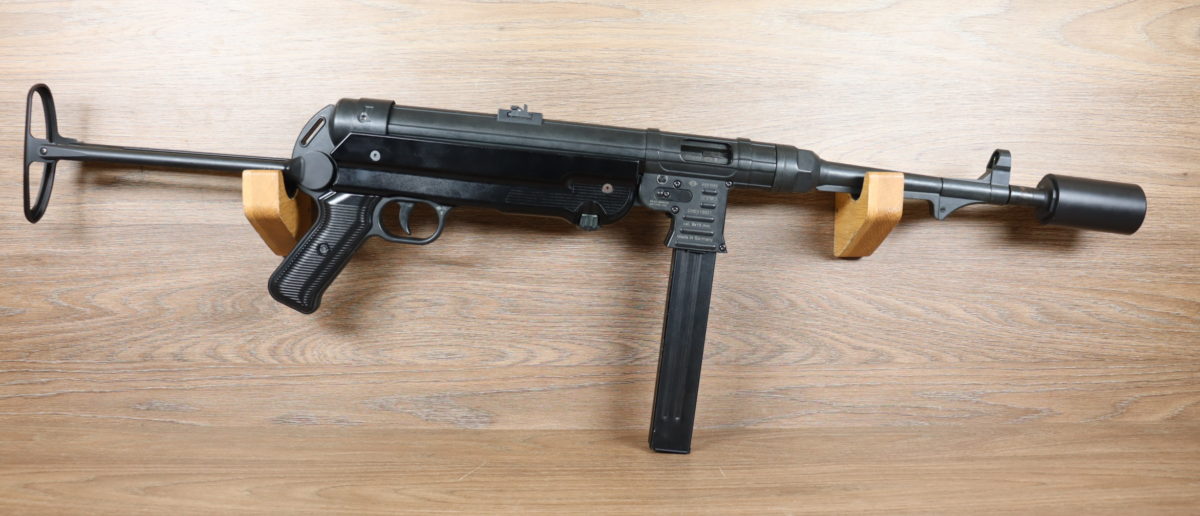 MP40  + Silencieux SL4iSMG