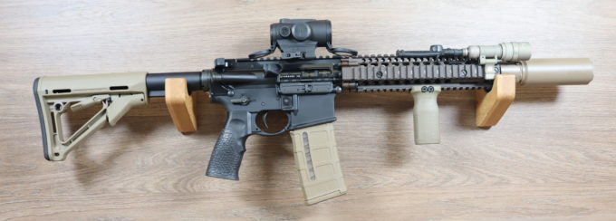 DD4 MK18 SBR 10.3 FDE + ASE Ultra QM 2+ Surfire/switch + Holosun HE530G + Magpul RVG